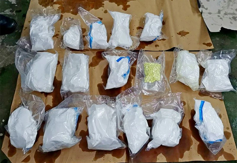 Uhićena dva Crnogorca s drogom vrijednom 350 milijuna dolara
