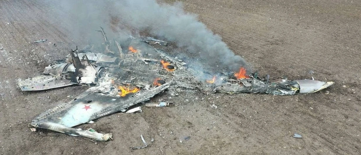 Rusi pogodili rafineriju nafte i skladište goriva u Odesi; izgubili jedan avion