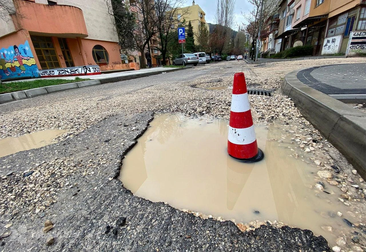Je li ovo Mostar ili ratna zona?