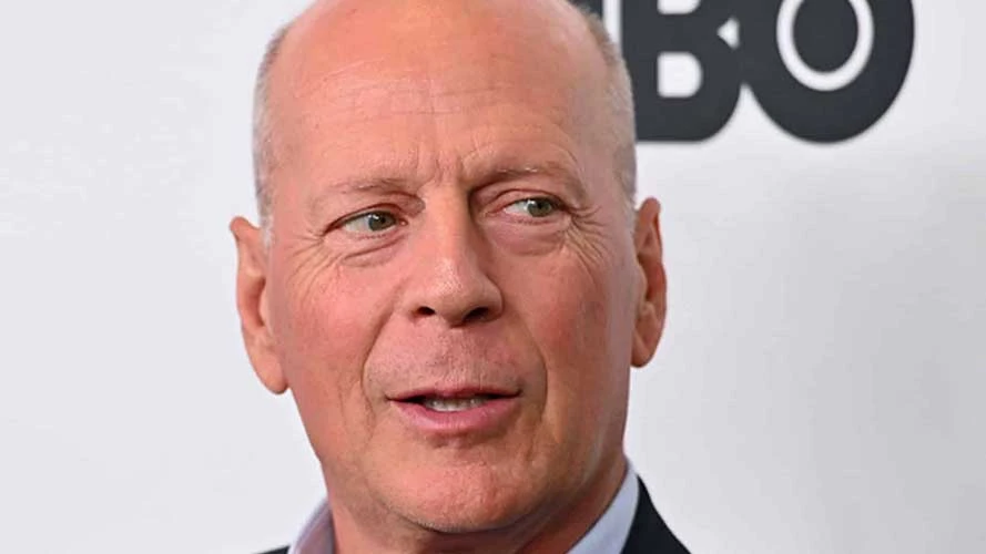Bruce Willis završava karijeru