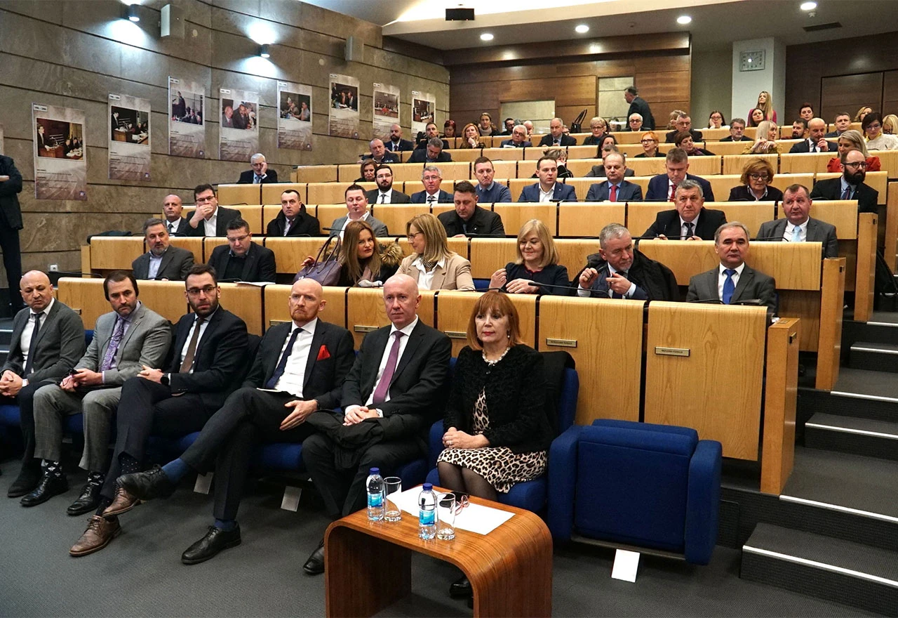 Zastupnički dom podržao prijedlog proračuna za 2022. godinu