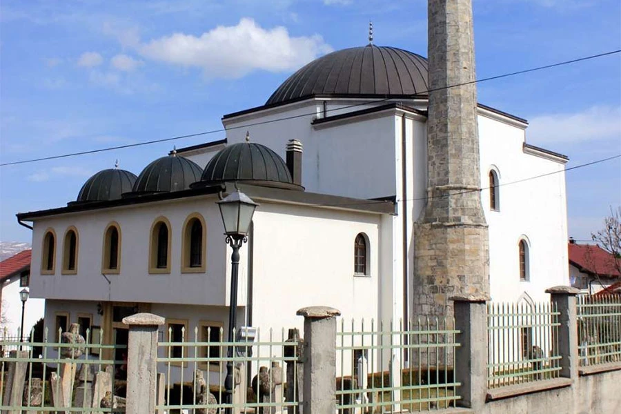 U Kupresu i Tomislavgradu provaljeno u dvije džamije i crkvu