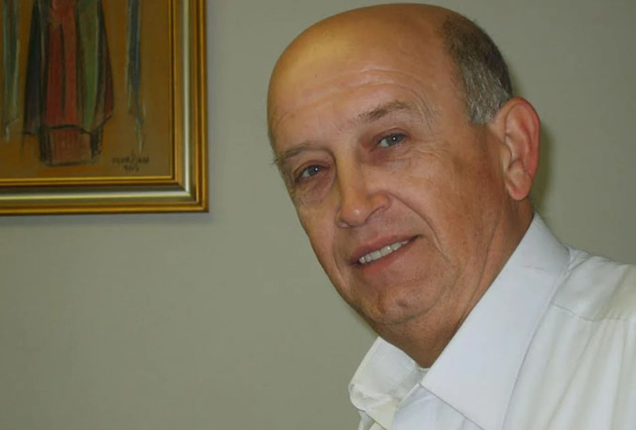 Preminuo Darko Nikolić