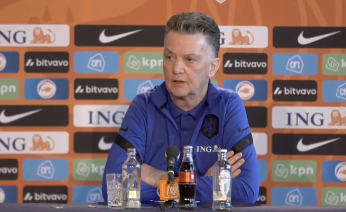 Van Gaal optužuje Fifu: Smiješno je organizirati SP u Kataru