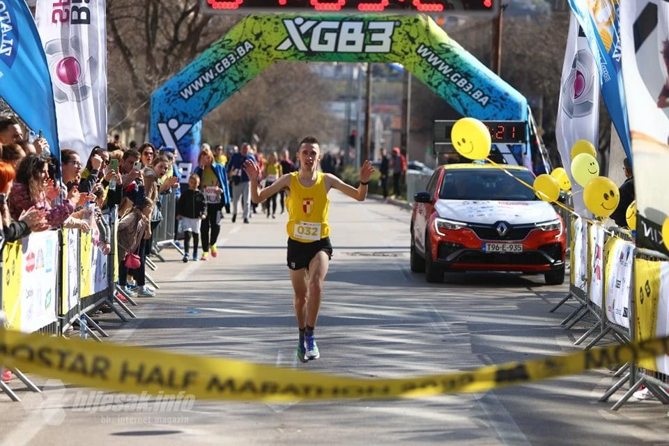 VIDEO: Ivan Dračar je pobjednik 6. Mostarskog polumaratona