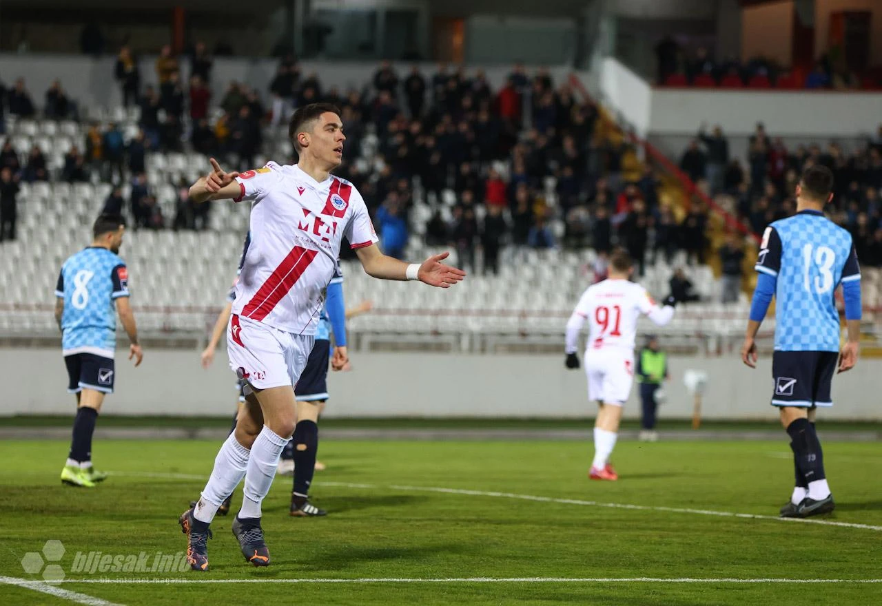 Plemići rekord žele držati sami