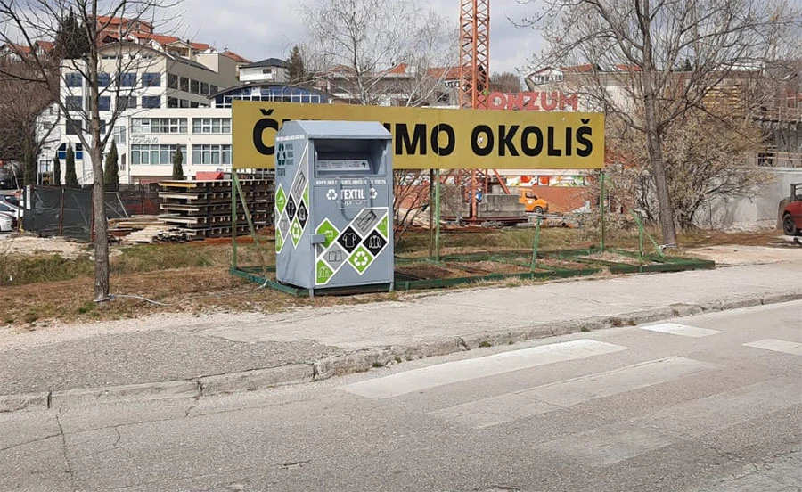 Postavljeni reciklažni kontejneri za tekstil u Širokom Brijegu