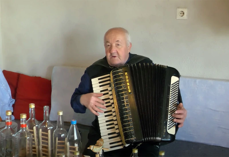Najveći bakšiš na harmonici uložio u loto