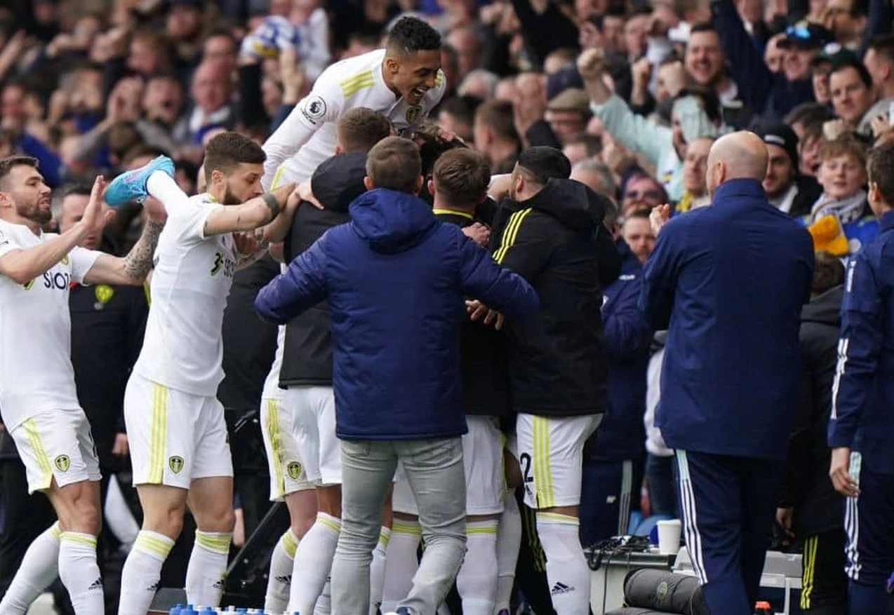 Chelsea se drži, Everton tone, Leeds napokon slavio