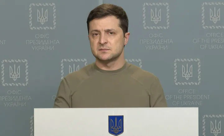 Zelenski: Ključno je dopremiti pomoć opkoljenom Mariupolju