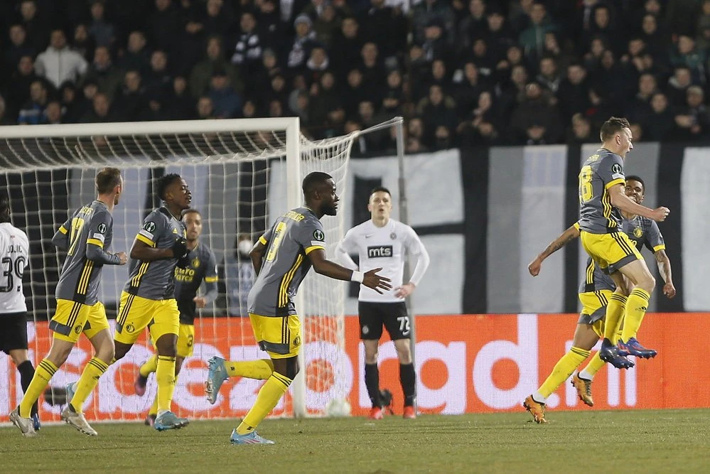 Feyenoord 'složio' petardu Partizanu usred Beograda