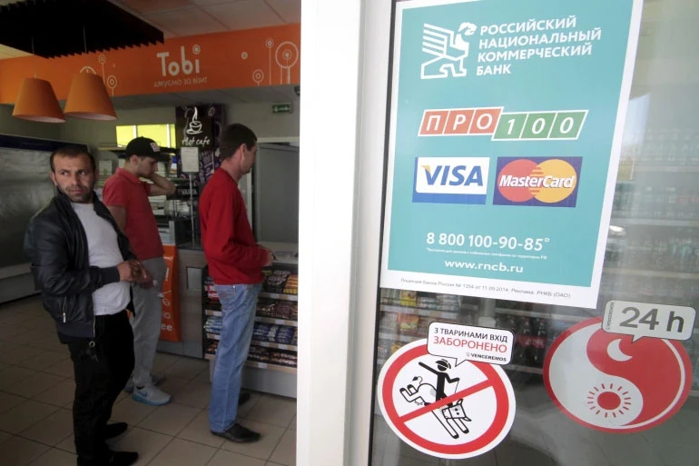 Kako će Rusi bez Vise i Mastercarda?