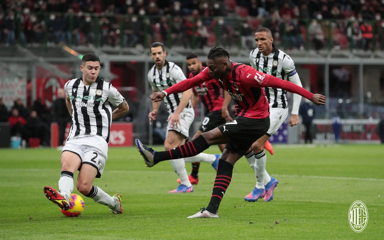Novi kiks Milana na San Siru; Inter također remizirao