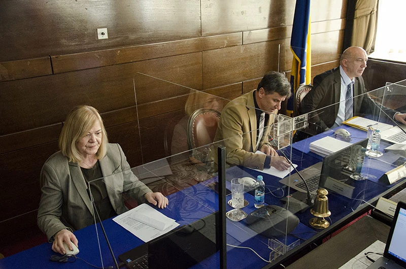 Vlada FBiH: Više od 6 milijardi KM duga