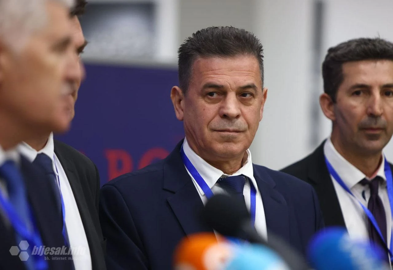 FOTO | Čović: Ako ne dođe do dogovora, nova organizacija BiH
