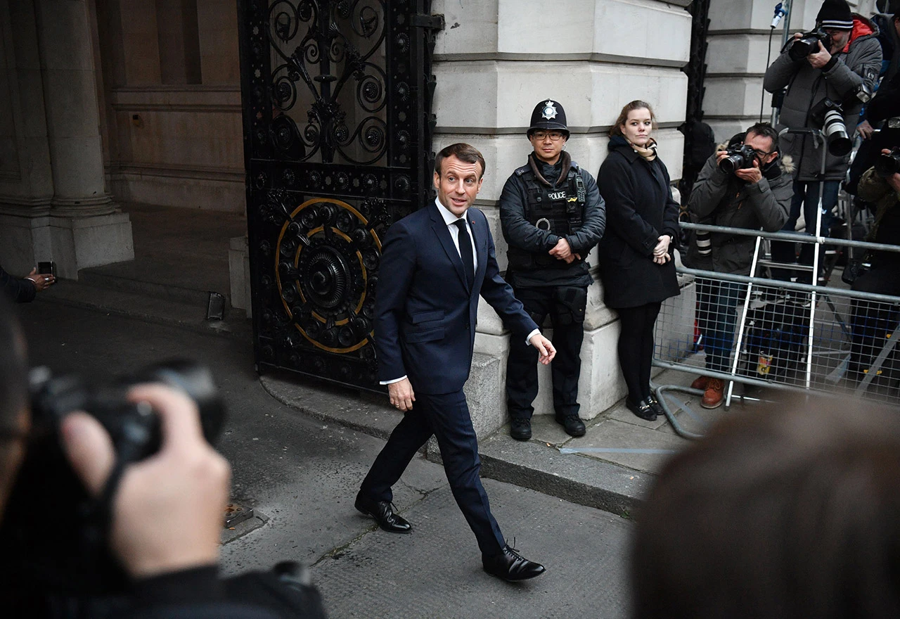 Macron pozvao na prekid granatiranja u Ukrajini