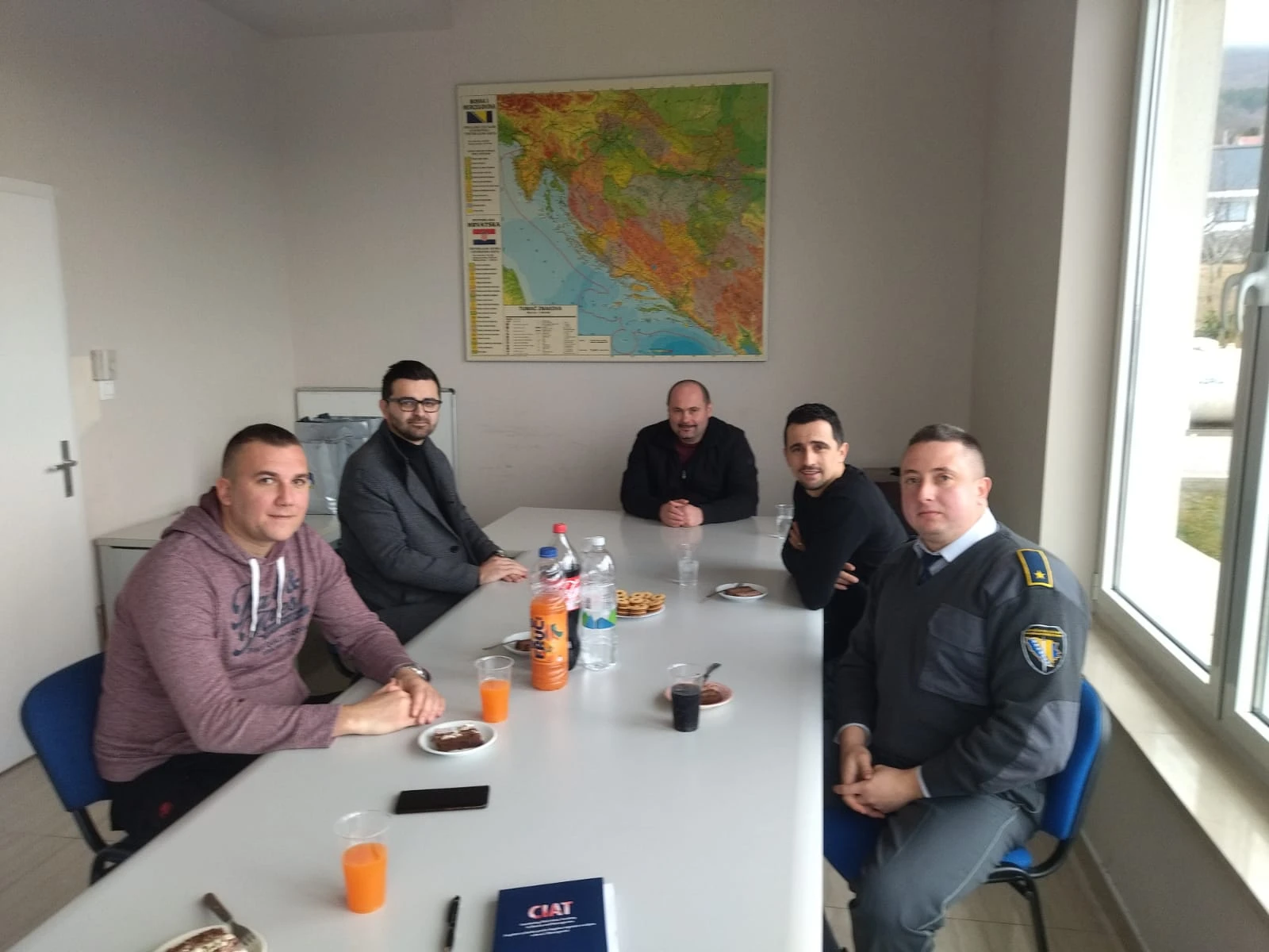 Susret zapovjednika postrojbe granične policije i načelnika općine Posušje