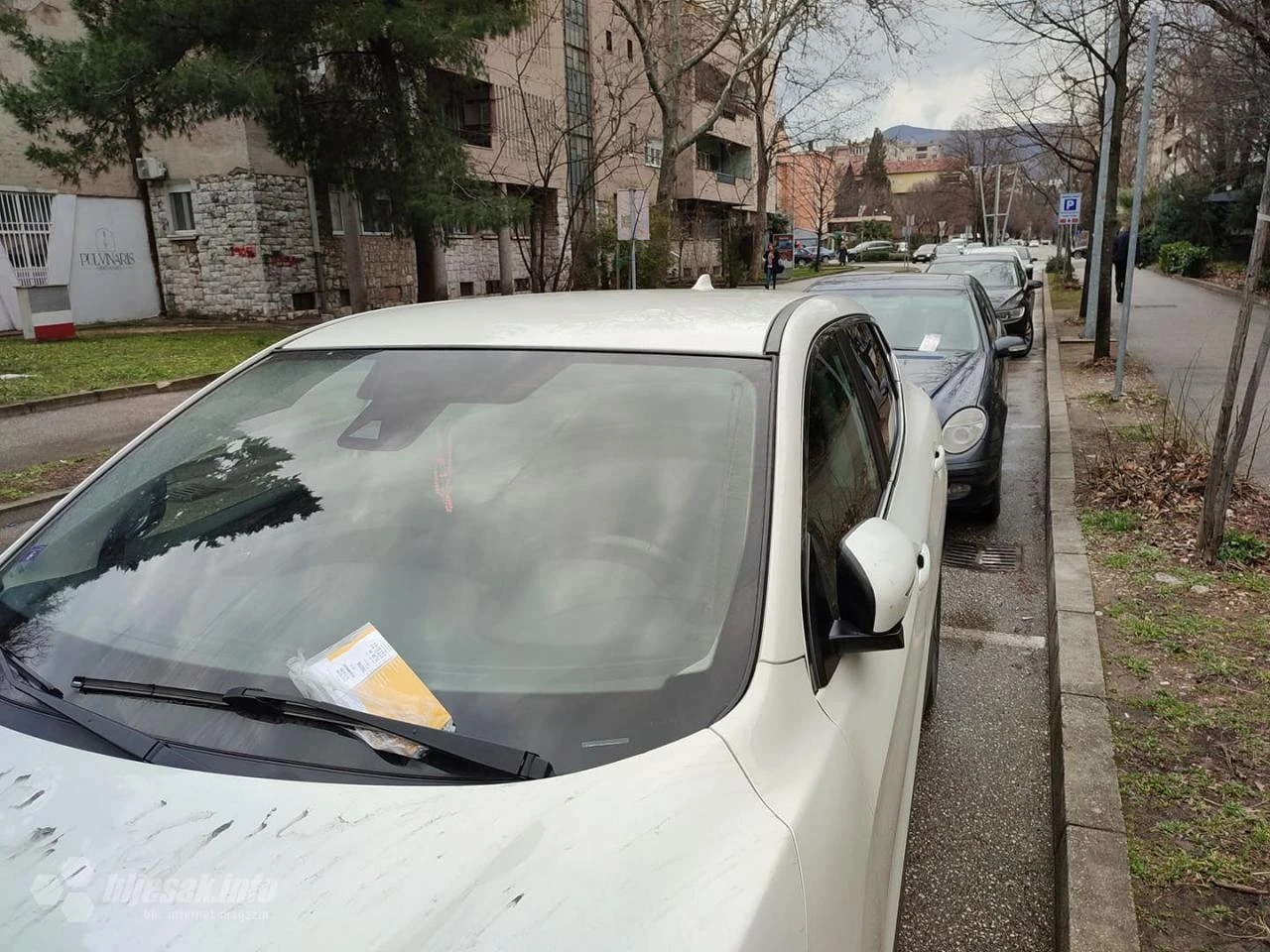 Poslana loša slika: Kordić pozvao i novinare da pomognu da zaživi parking