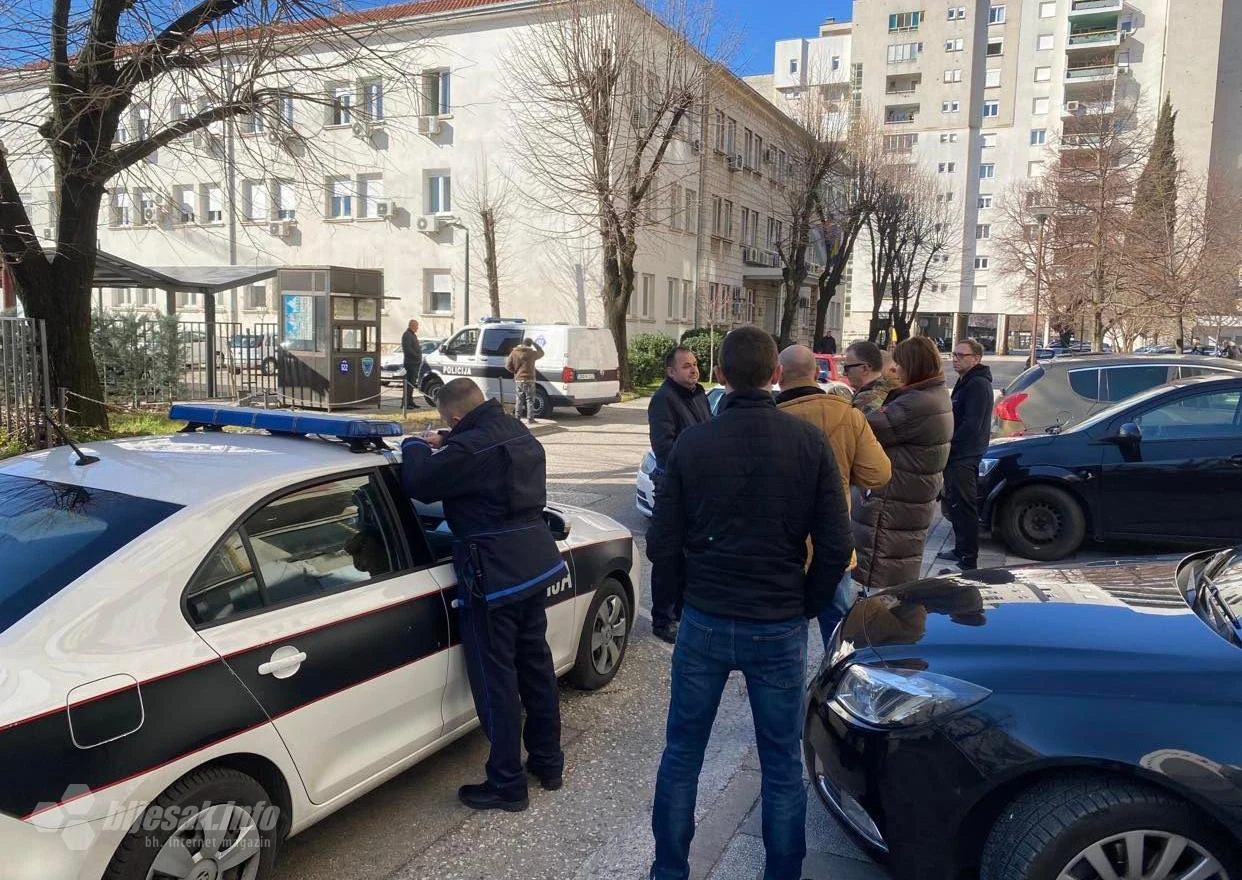 Mostar: Pao prvi "sukob" policije i stanara zbog naplate parkinga