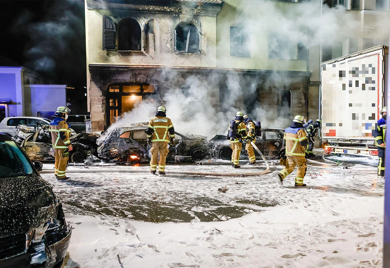 Odbio stati na crveno: Kamionom uništio 31 vozilo