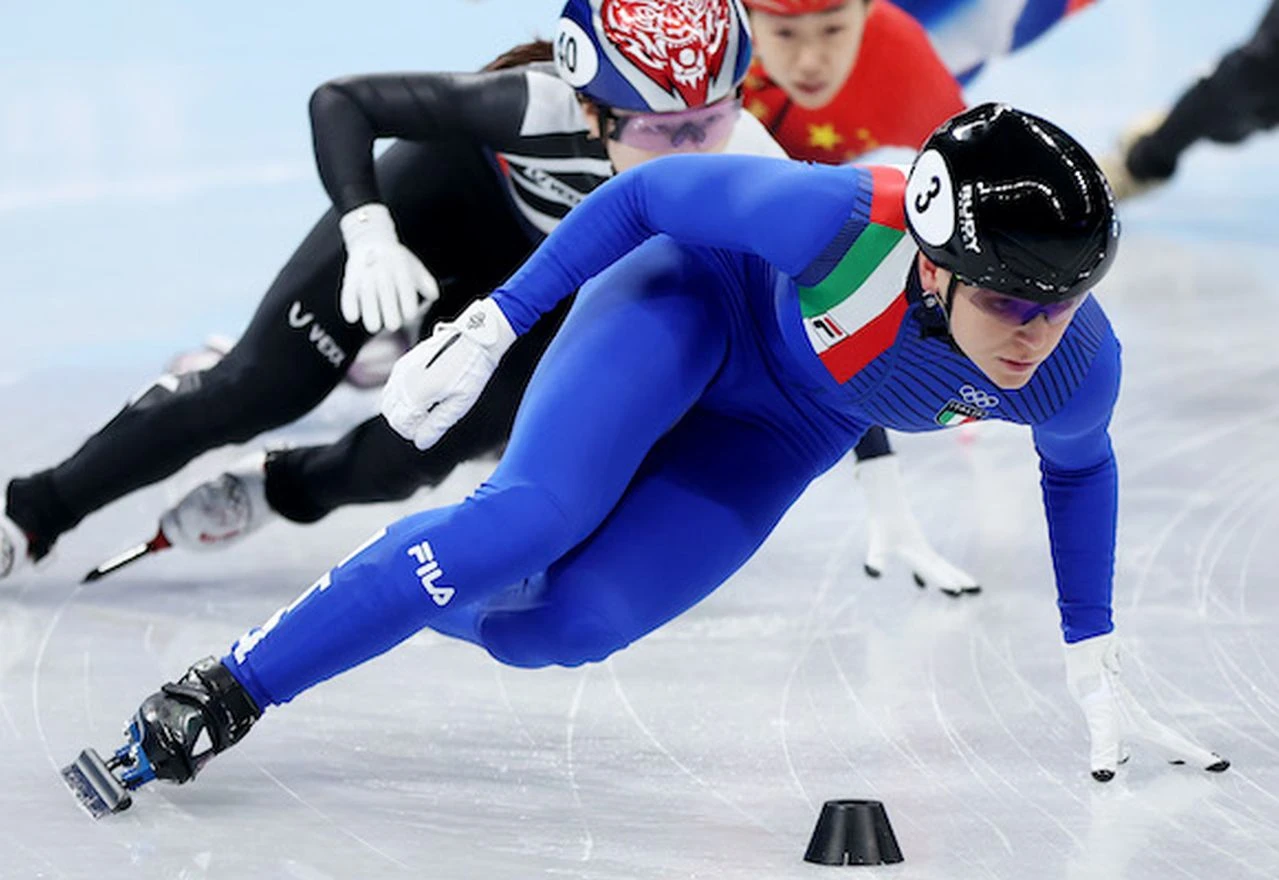 Fontana zlatna na 500 m, Renu na 1.000 m