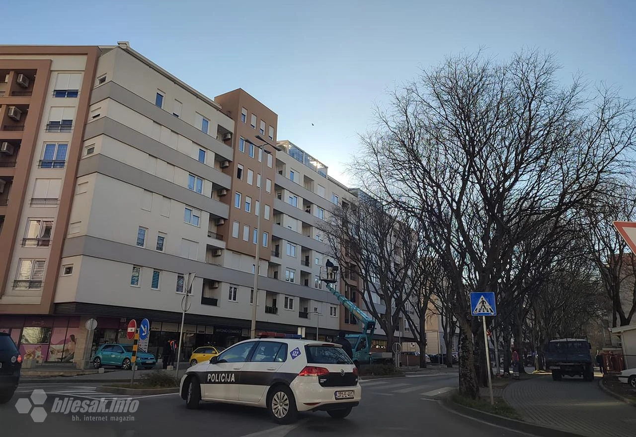 FOTO | Mostar 'potkresuje': Zatvorena Ulica kneza Višeslava