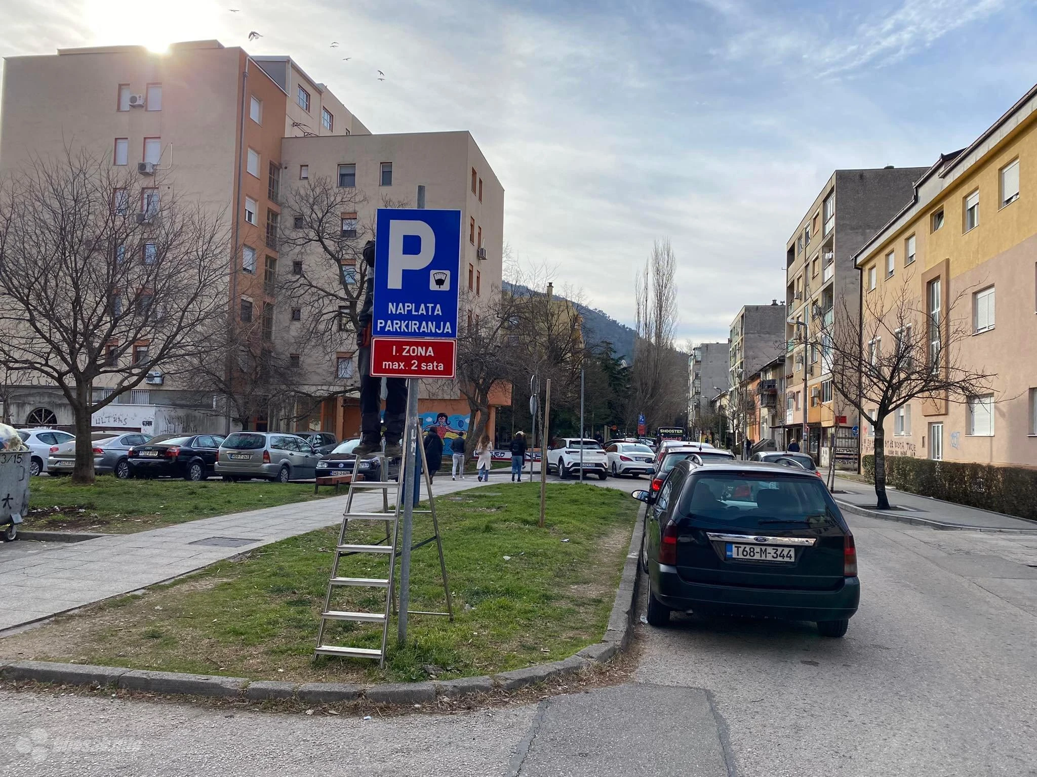 Gradska inspekcija u nadzoru ugostitelja na parkirnim mjestima u Mostaru