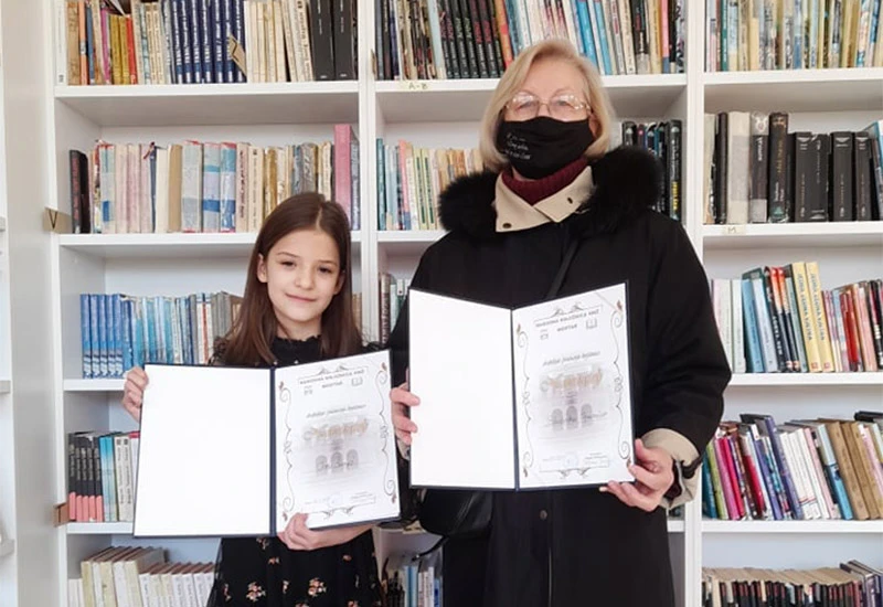 Mostarske ''najčitateljice'': Uz knjige se postaje bolji čovjek