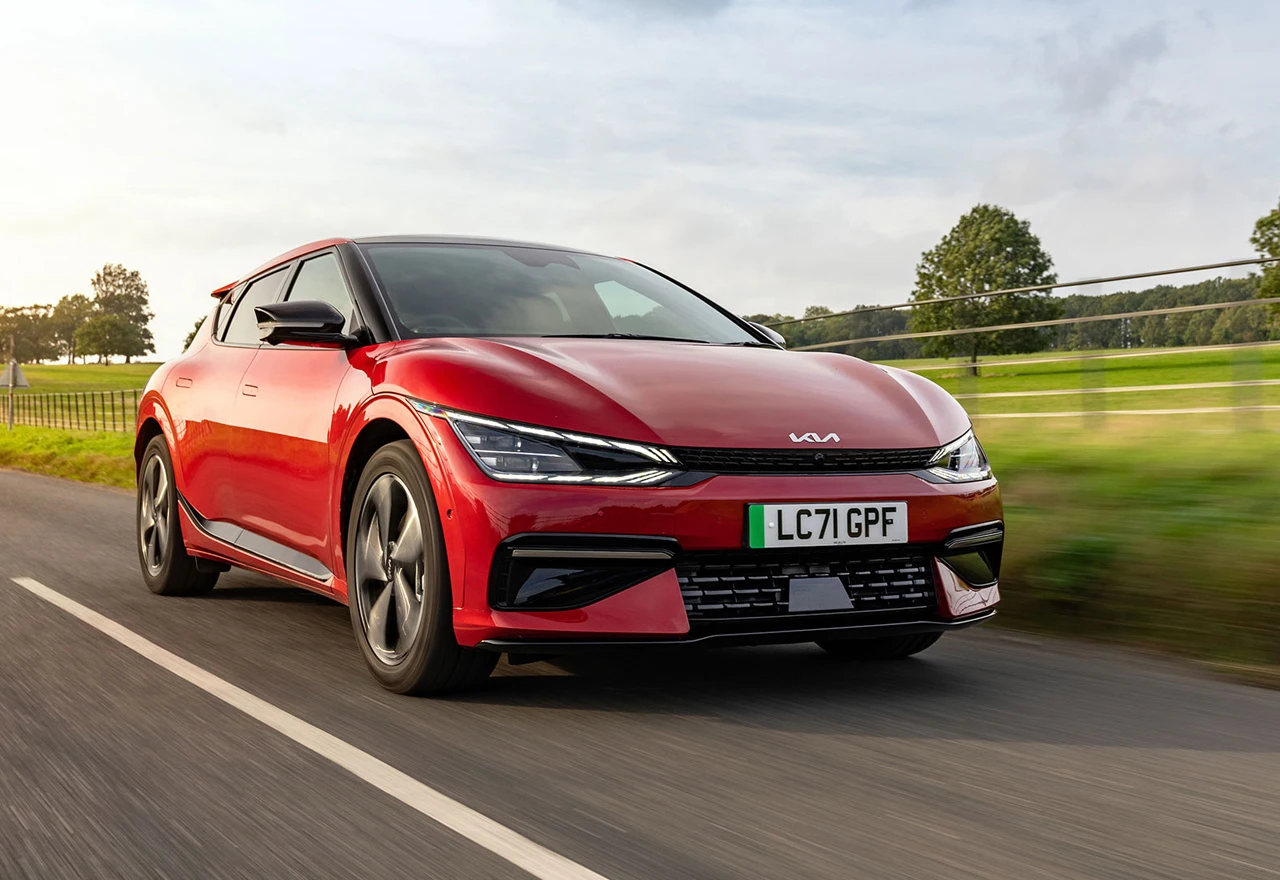 Kia EV6 je Auto godine u izboru revije 'What Car?'