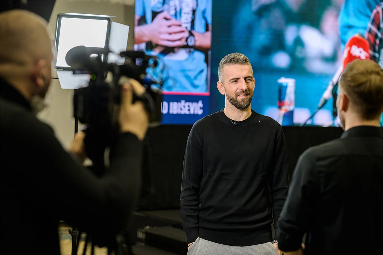 Dokumentarni film ''Vedad Ibišević: Ispunjeni snovi'' dostupan na YouTubeu