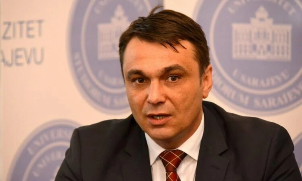 Ahmetović dobio na poklon 18 tisuća KM i otkupio zatvorsku kaznu
