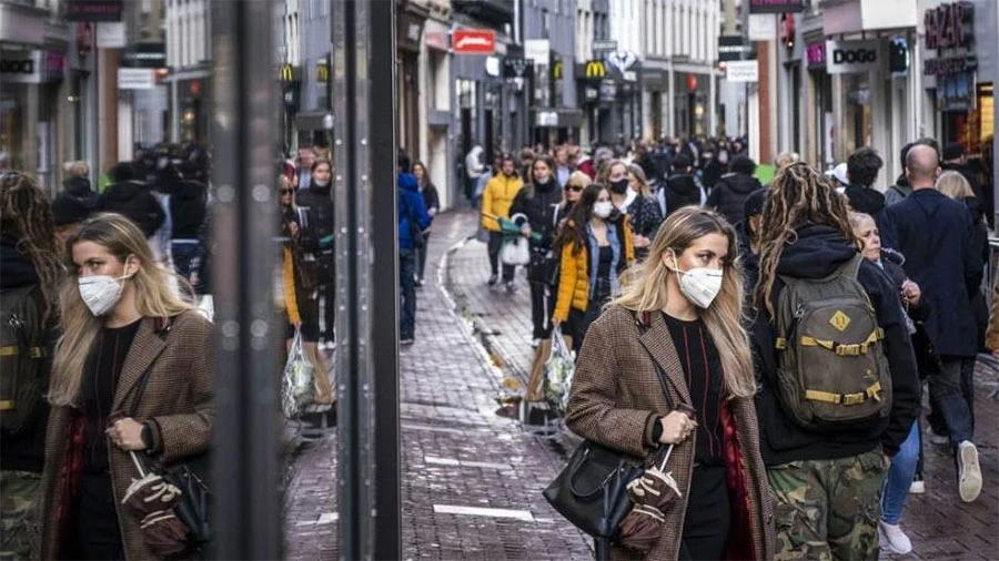 Nizozemska popušta unatoč omikronu