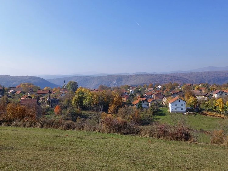 Znanstvenici došli u BiH da istraže ''jedino selo u kojem nije bilo rata''