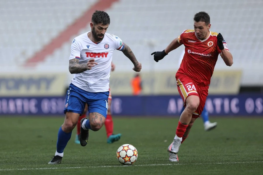 Hajduk i Velež pucali penale, domaći uspješniji