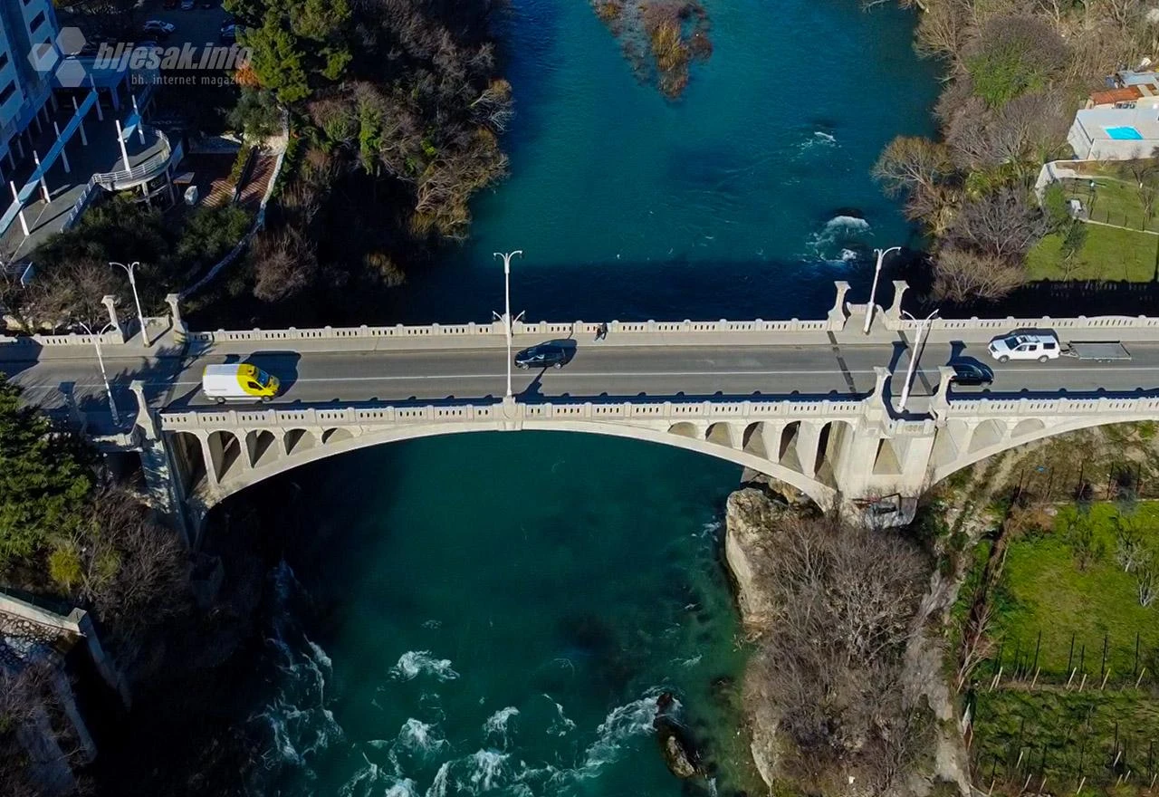 Mostar: 30 godina nakon rata vadi se srušeni Carinski most?