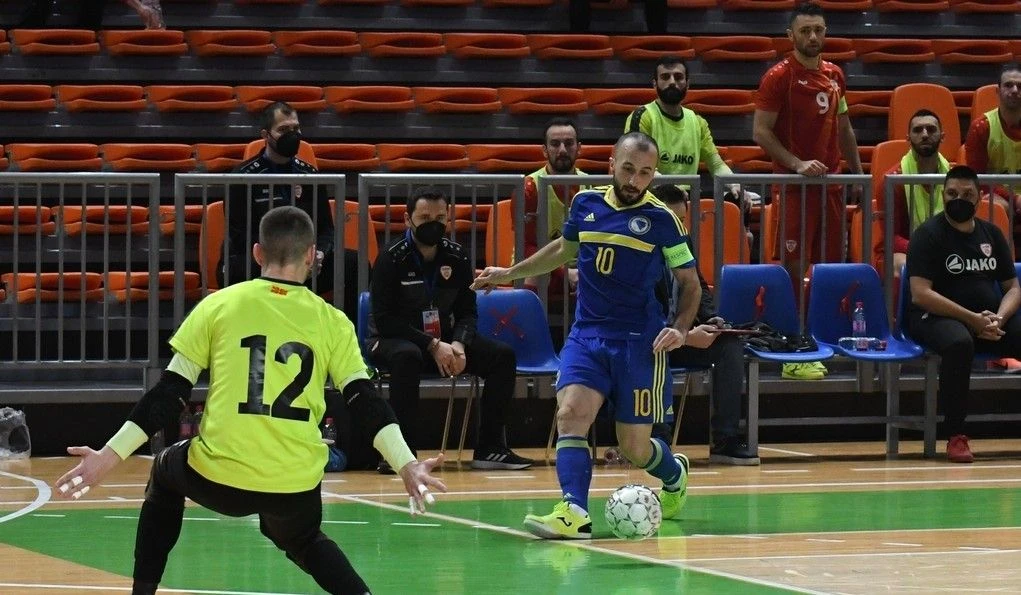 Radmilović: Neka se svi namuče protiv nas 