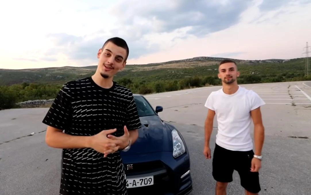 Mladić iz BiH u Stobreču razbio automobil Nissan GT-R Godzilla i umalo ubio dvije djevojke
