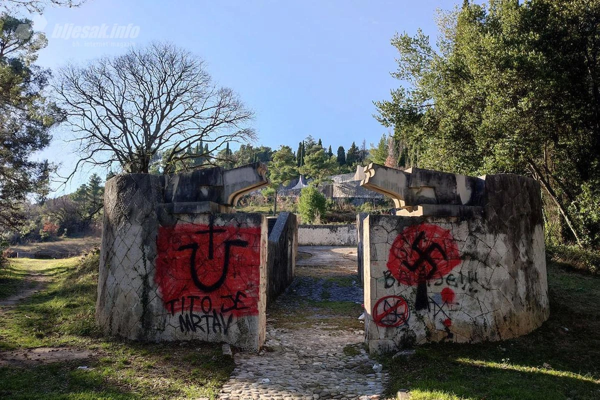 Novo skrnavljenje Partizanskog spomen groblja