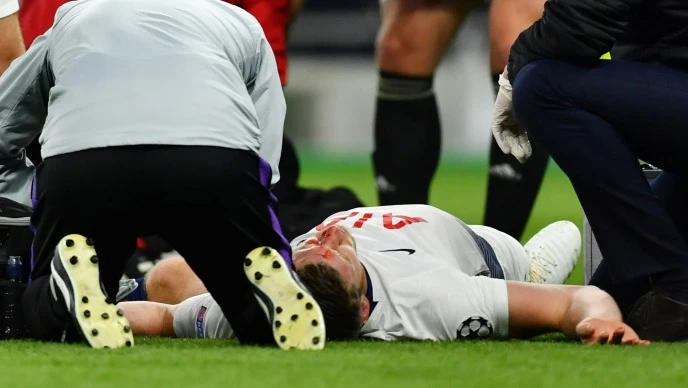 VIDEO | Vertonghen povraćao usred utakmice