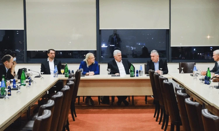Čović u Vitezu: BiH potrebna hitna stabilizacija političkih prilika