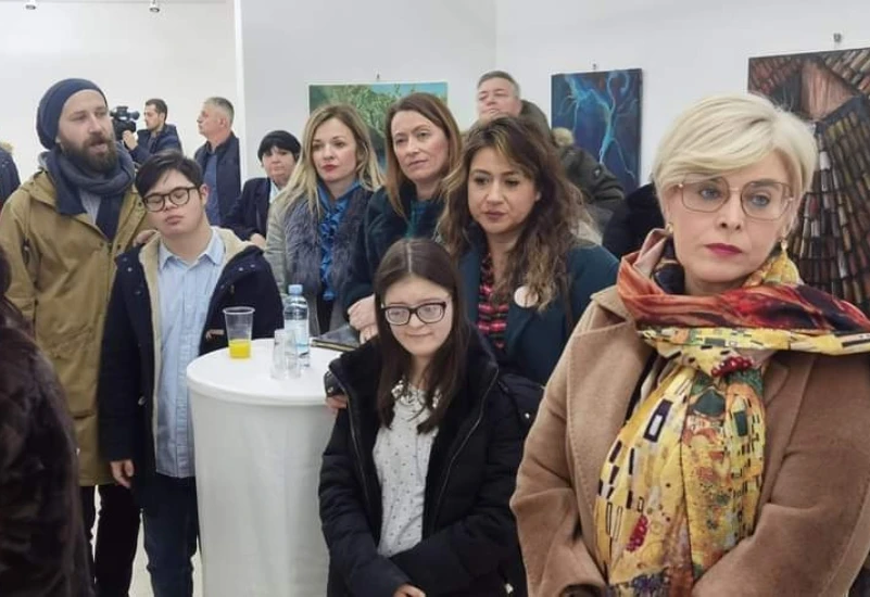 Mostar: Kupi sliku, pomozi djecu 