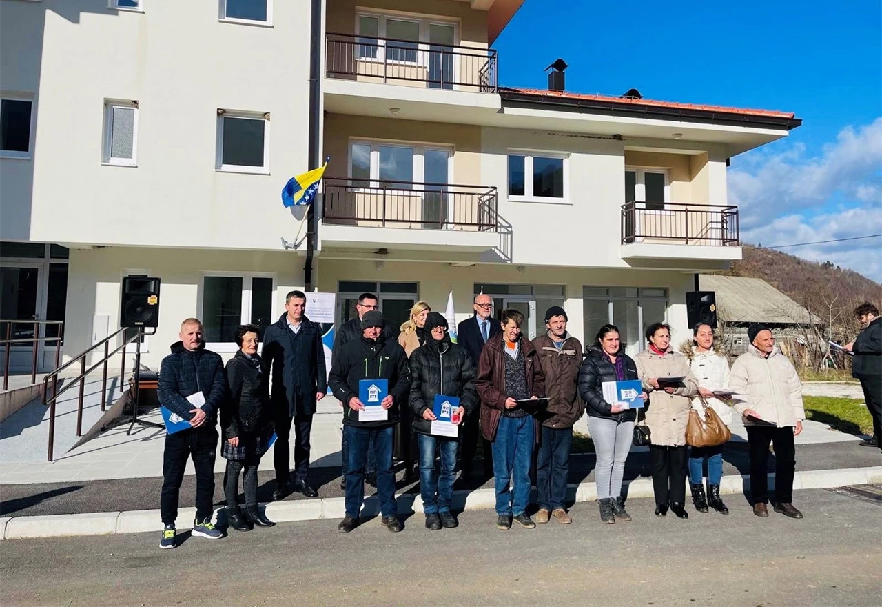 Bijela kod Konjica: Deset obitelji preuzelo ključeve stanova