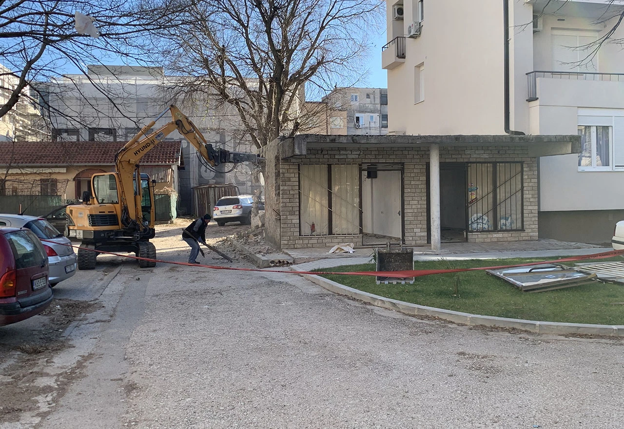 Jedan objekt manje