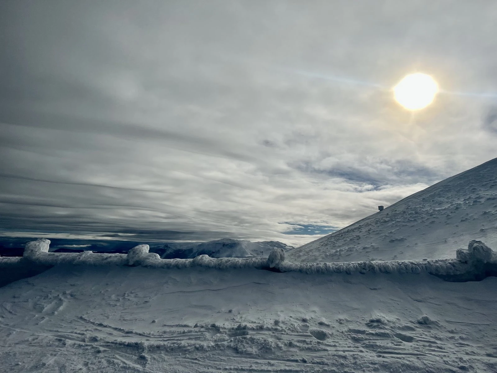 Idealni uvjeti za skijanje i sjajna atmosfera u OC Bjelašnica i Igman