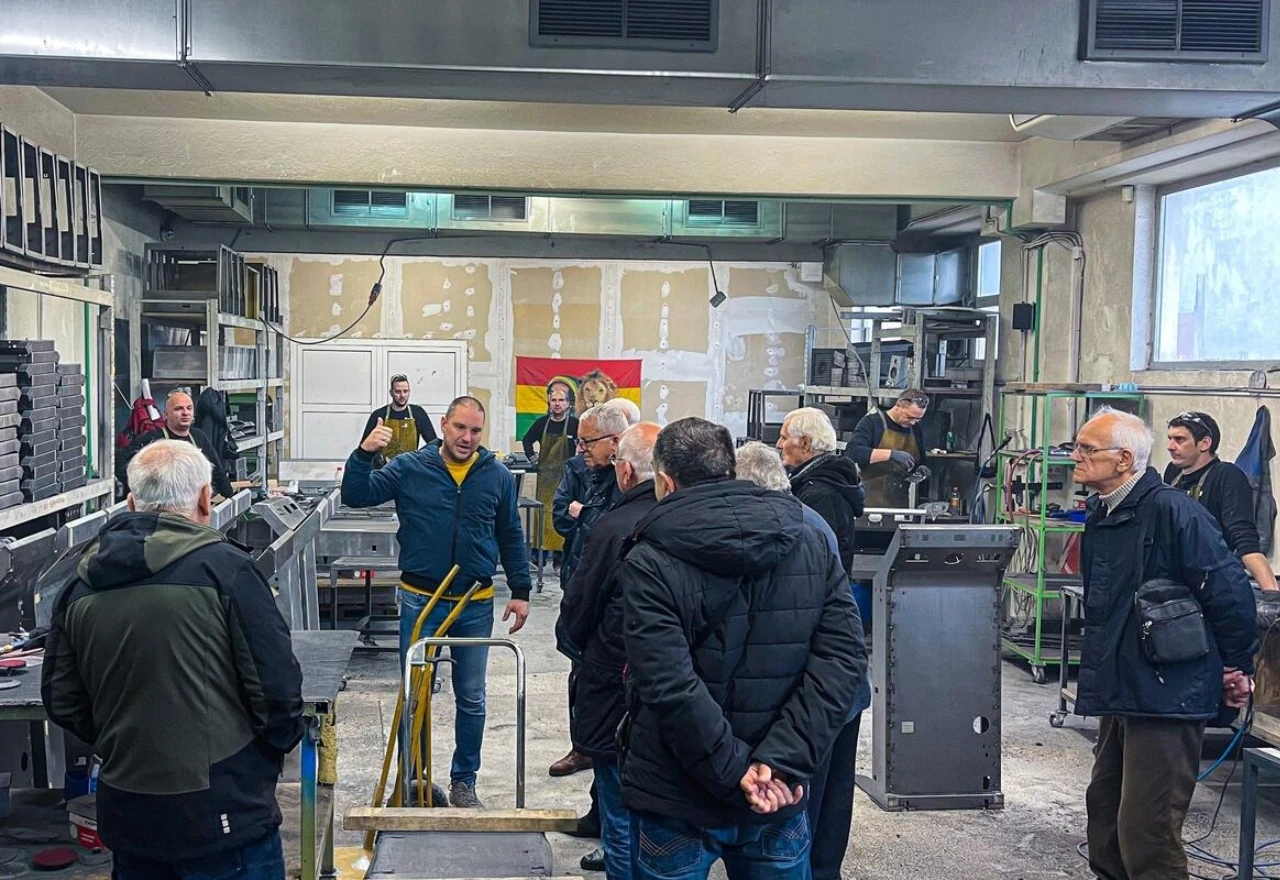 Mostarska tvrtka ima odličan plan: Umirovljenici prenose znanje zaposlenicima