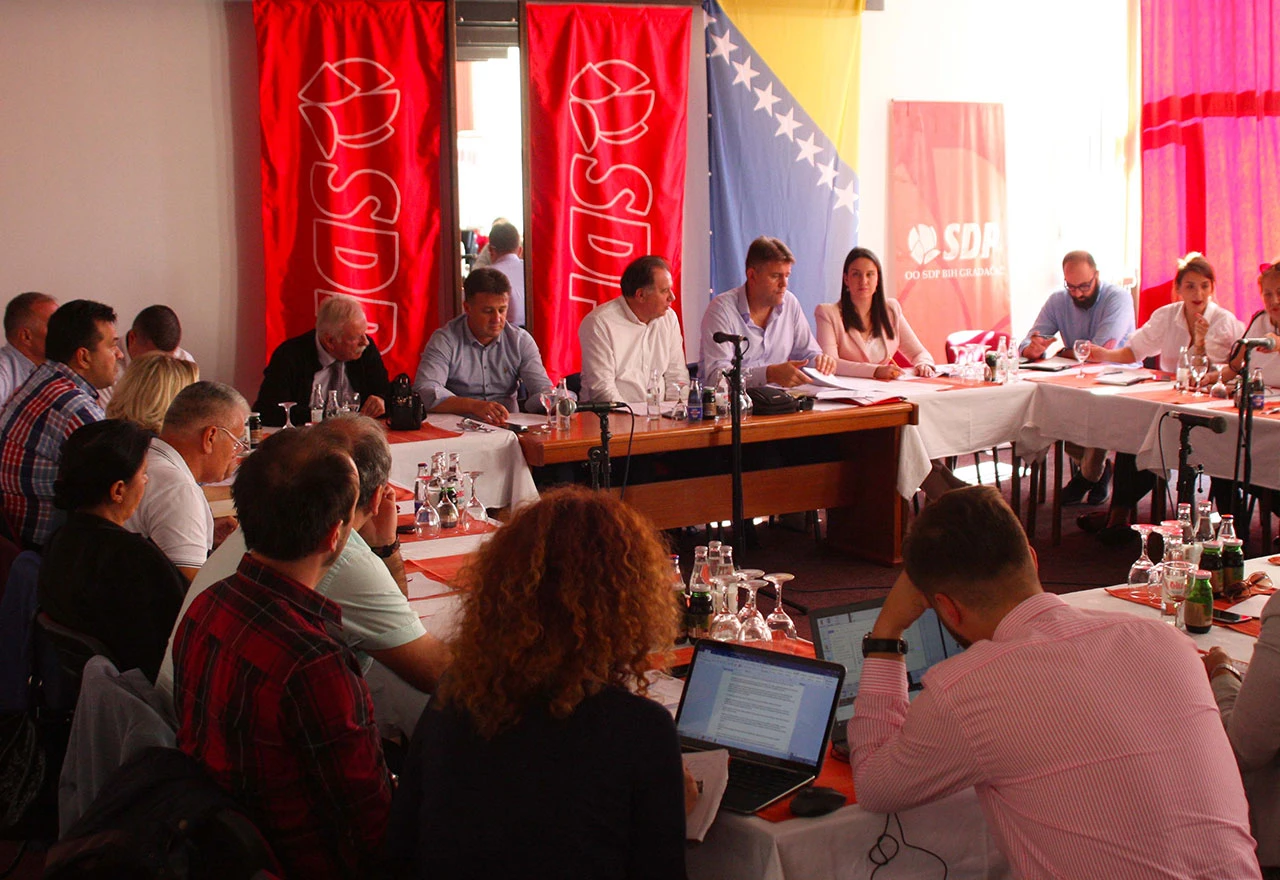 SDP BiH traži zaštitu NATO saveza