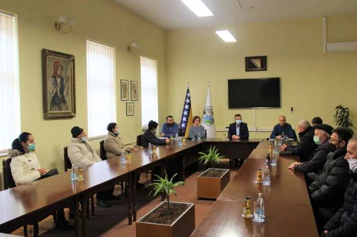 Raseljene i socijalno ugrožene obitelji iz Konjica dobile smještaj