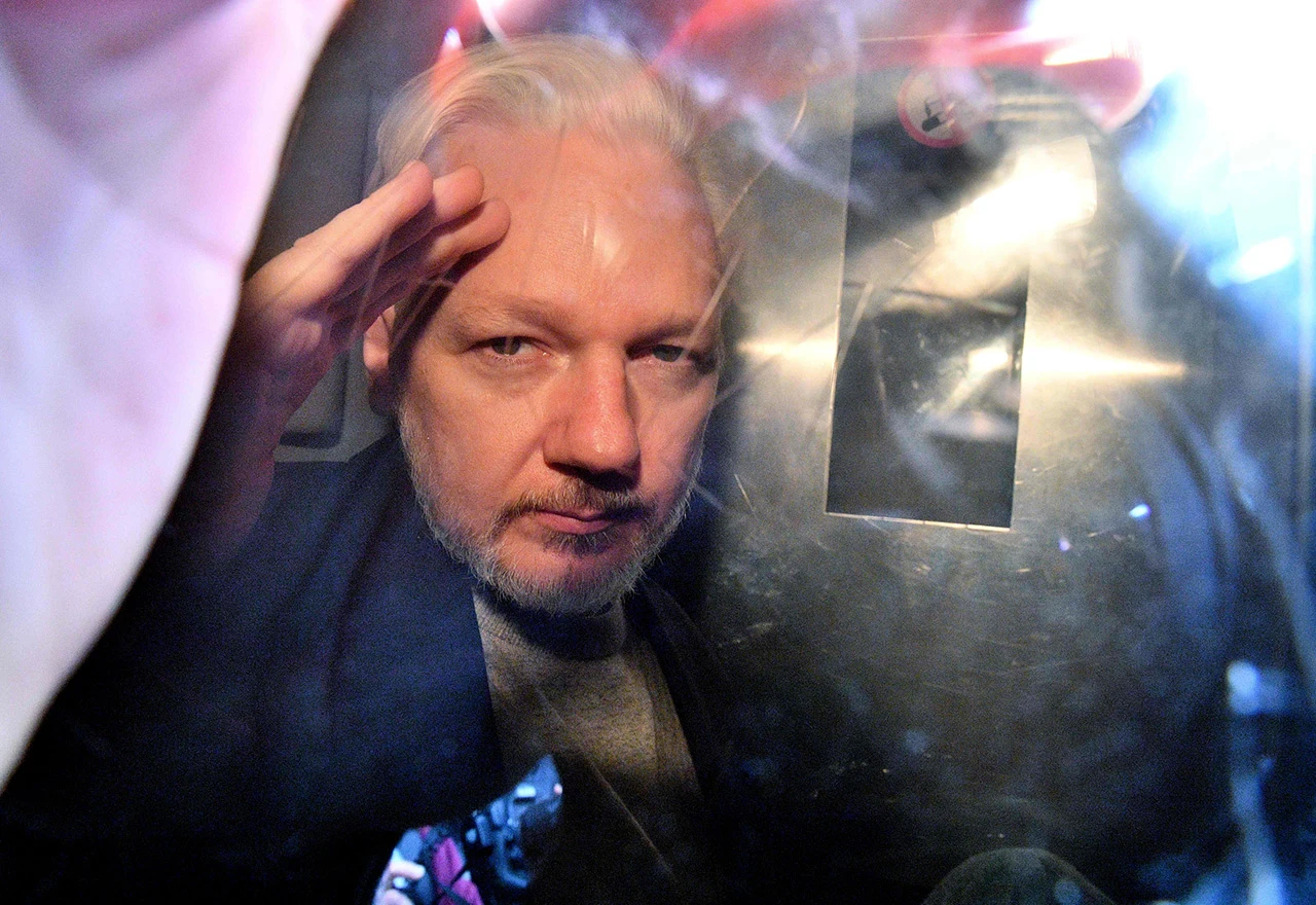 Assange doživio moždani udar