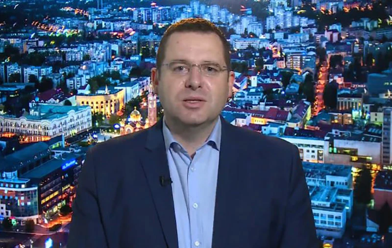 Dodikov savjetnik: Počinje ''povratak Republike Srpske kući''