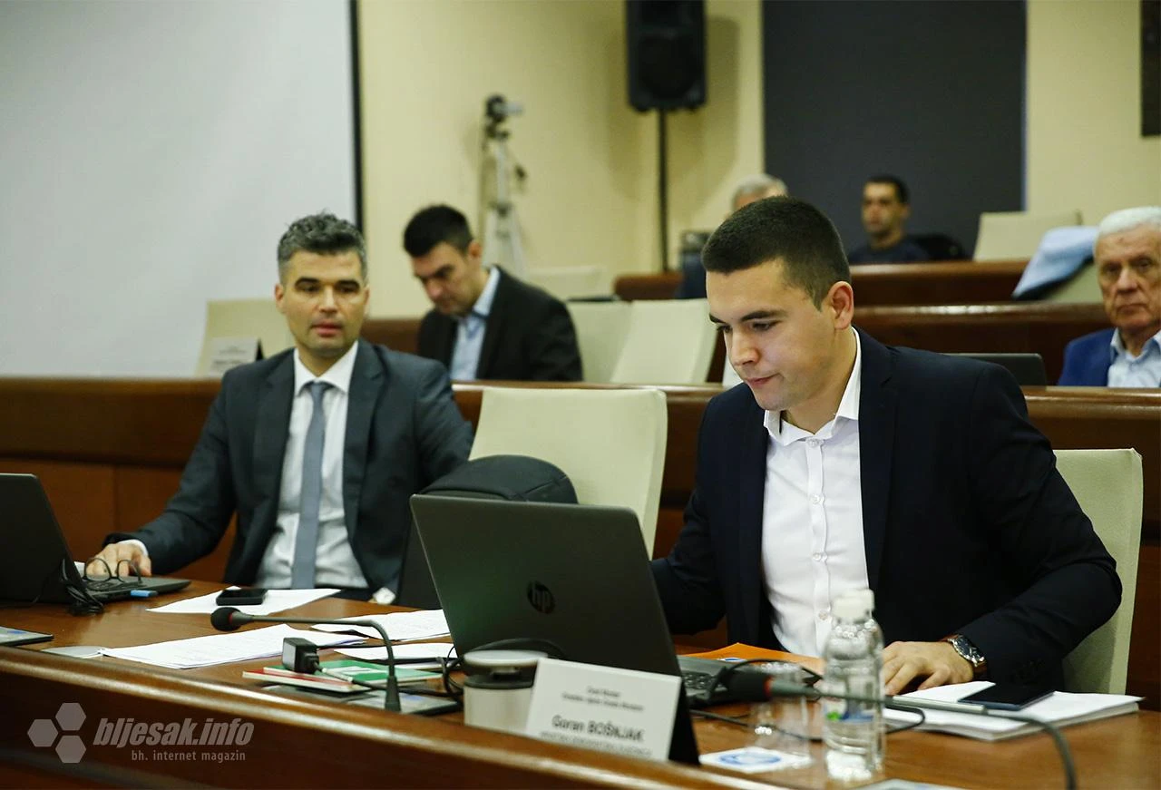 Mostar: GIK posvađao vijećnike; sjednica prekinuta nakon 10 sati